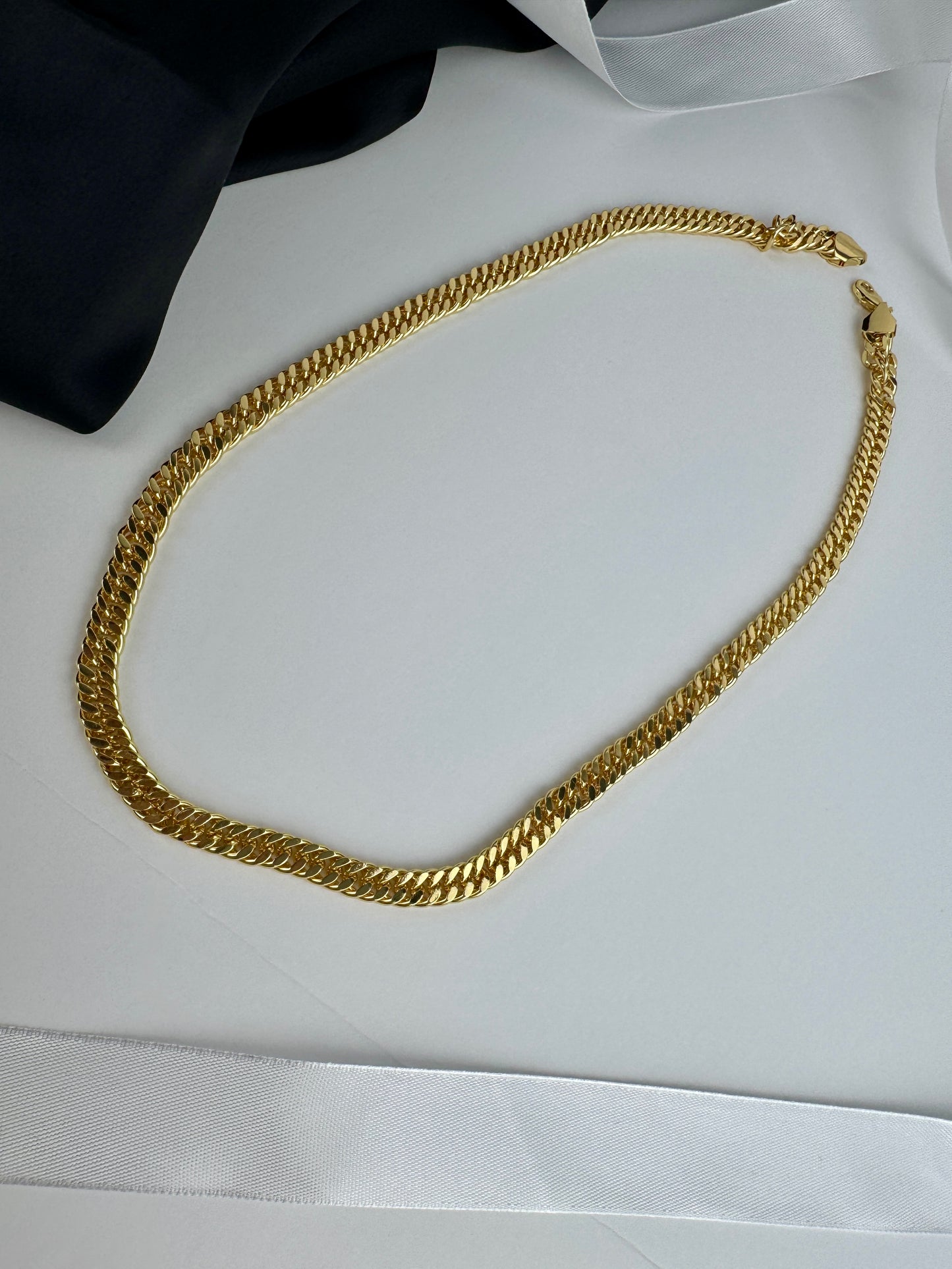 Italian gold necklace